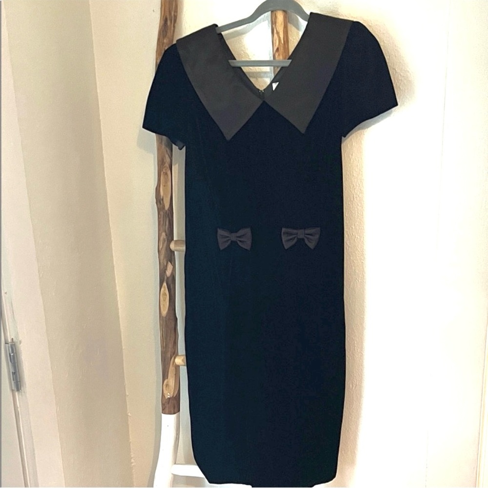 Black Velvet Vibtage Lanz Originals Dress with Bow & Large Satin Collar Detail S